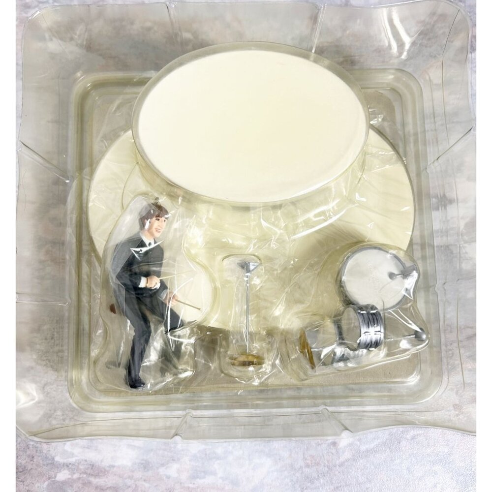Hallmark Keepsake Ornament "The Beatles Gift Set" 1994 - New In Open Box - Picture 9 of 10